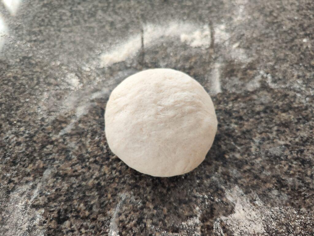 Paso 6 - Bola para base de pizza casera