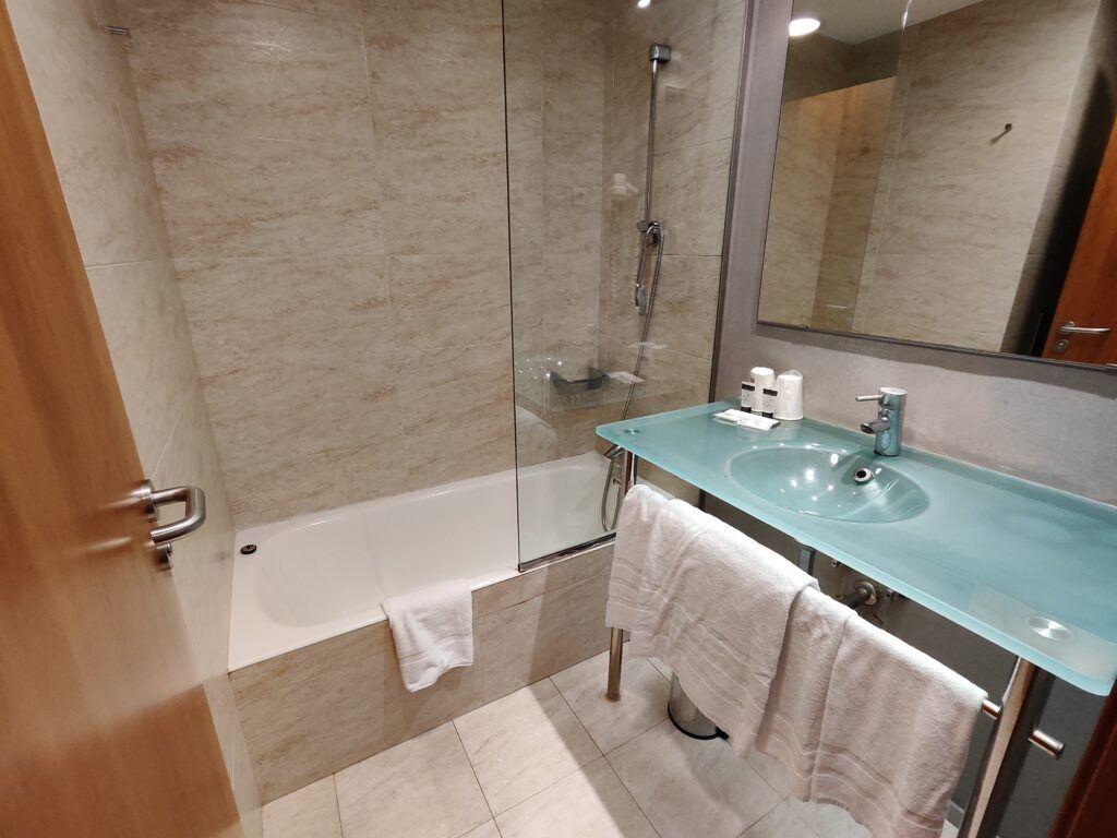AS Hoteles Porta de Barcelona - Baño