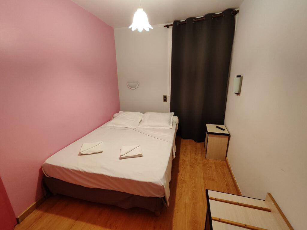Hôtel Le Milan - Habitación