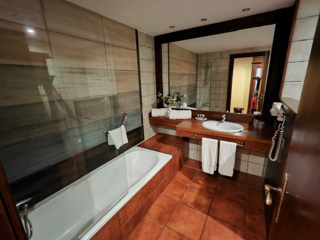 Baño del Hospital de Benasque