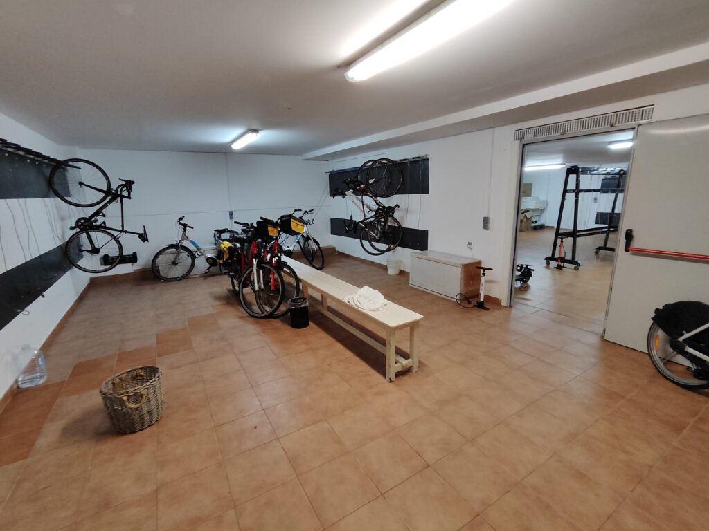 Guardabicis del BG Caballero