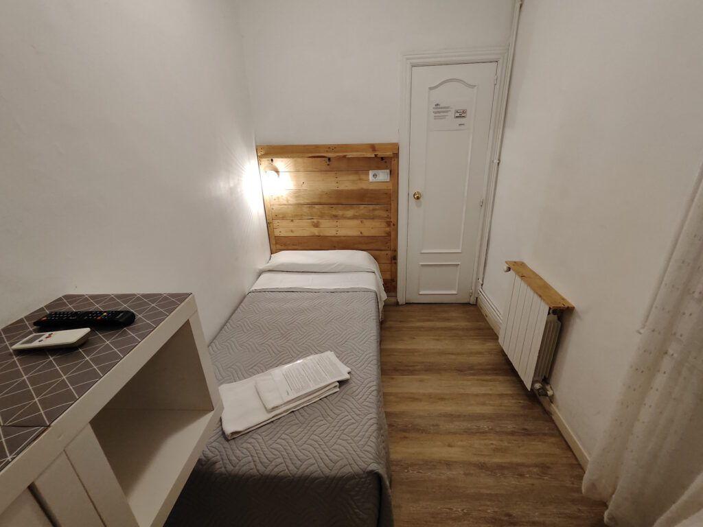 Habitación del hostal Portugal