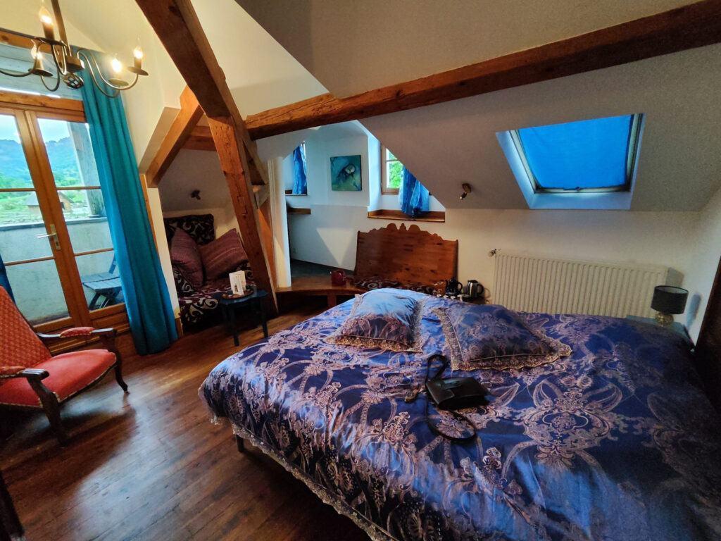 Habitación principal del Petit Château