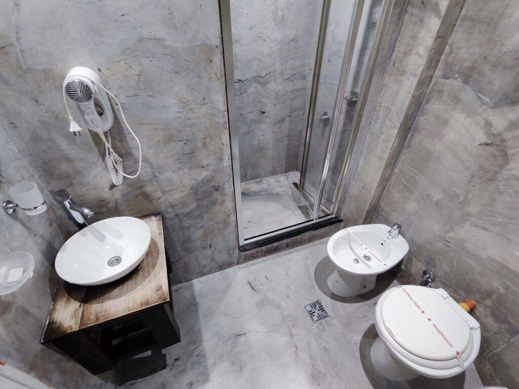 Baño en el Tucumán Palace Hotel