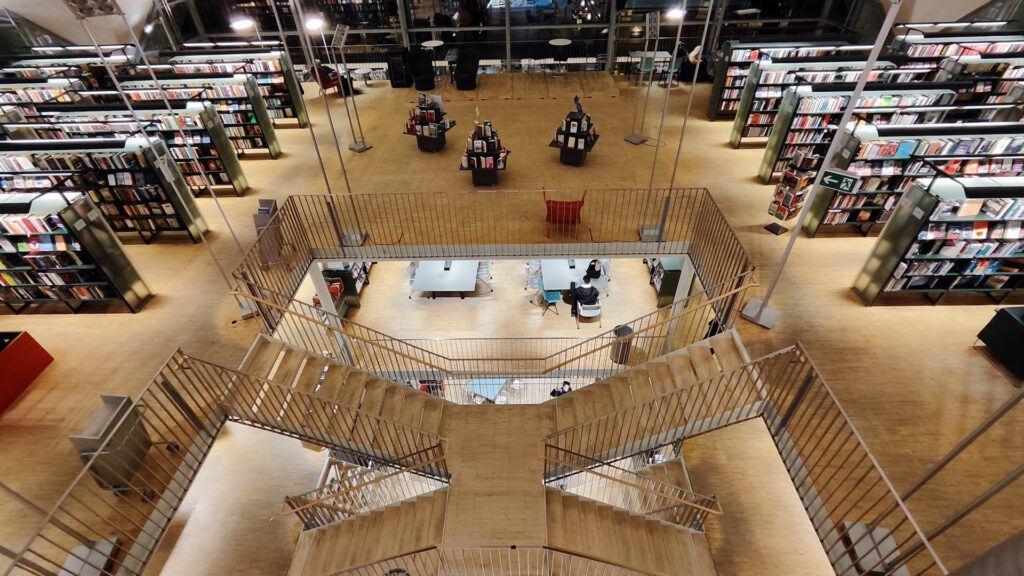 Biblioteca y archivos de la ciudad de Tromsø
