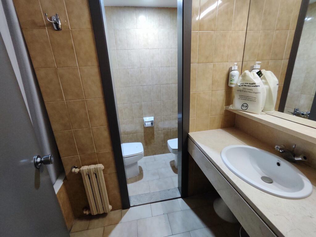 Baño del B&B HOTEL Zaragoza Royal