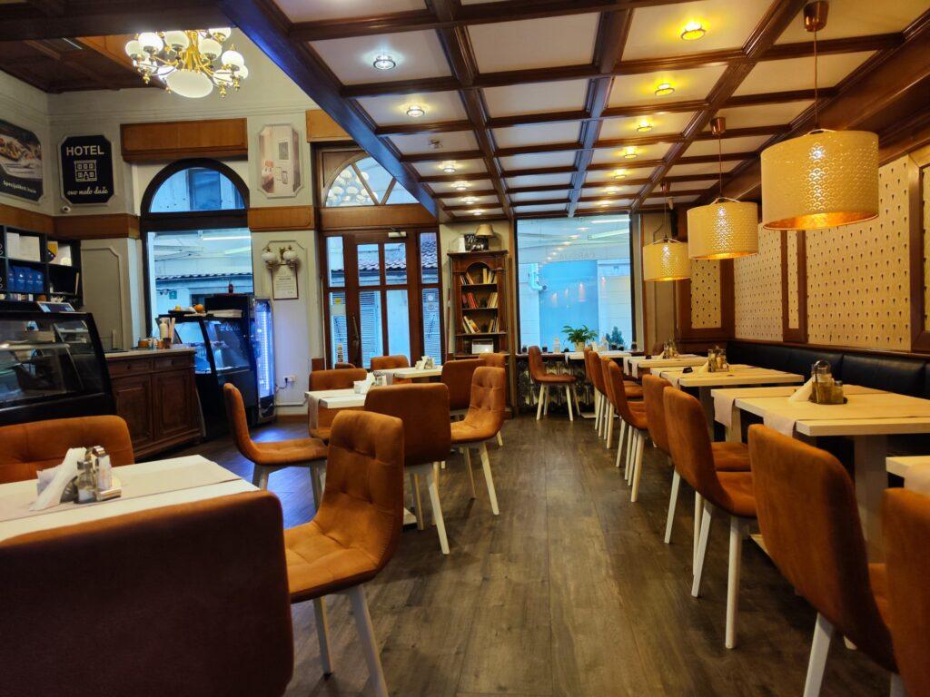 Cafetería en el hotel Ovo Malo duše