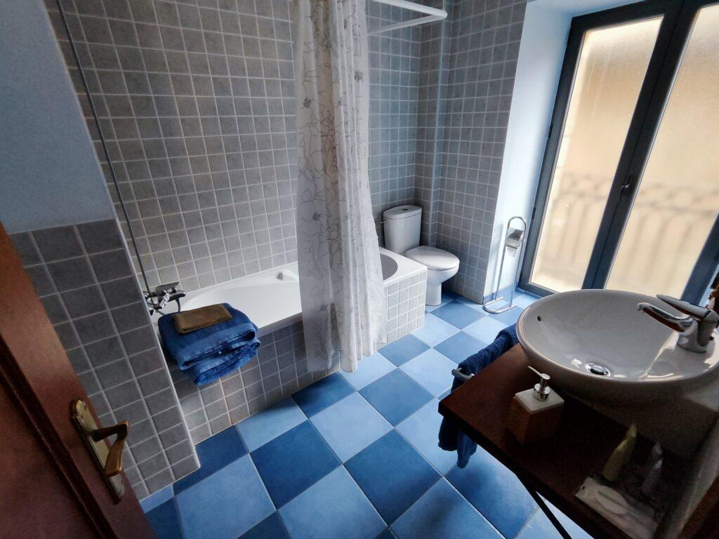 Baño en Ruta del Tiempo