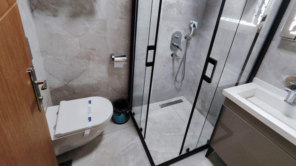 Baño en el Dem Premium Hotel
