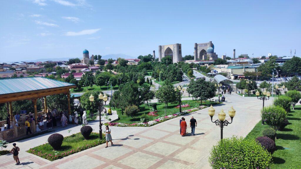 Vista de Samarcanda desde la mezquita Hazrat Khizr