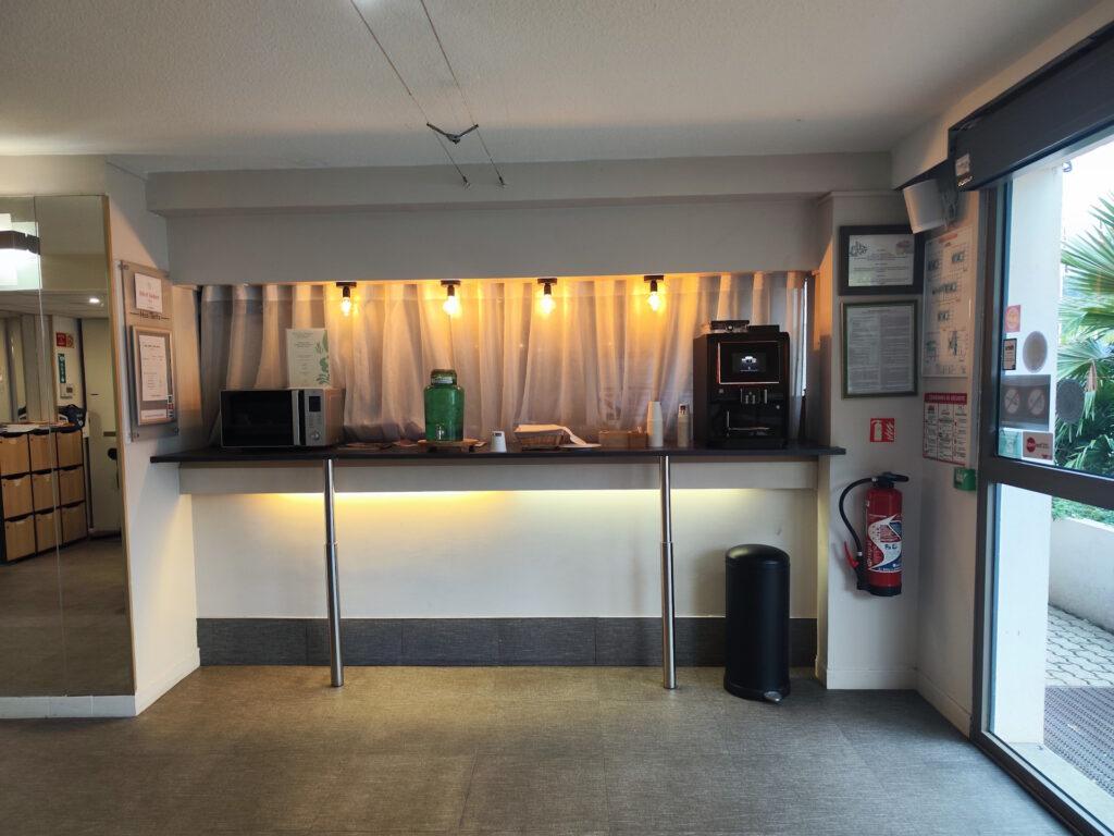 Servicios gratuitos en el Hôtel-Restaurant Isidore Nice Ouest