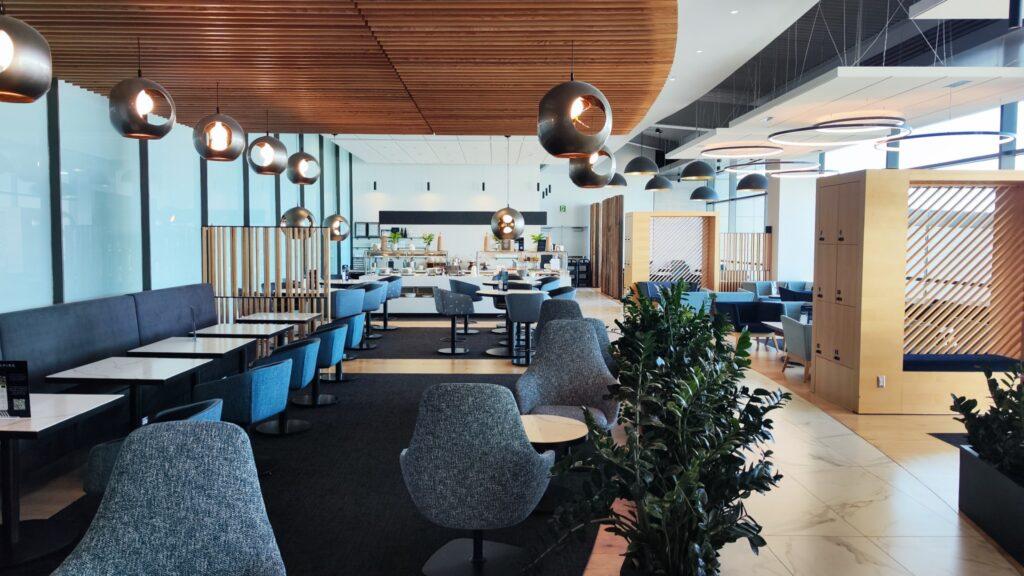 Aspire Lounge — YOW