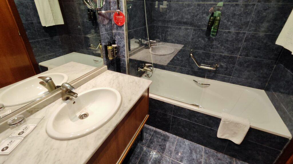 Baño del Exe Plaza Delicias