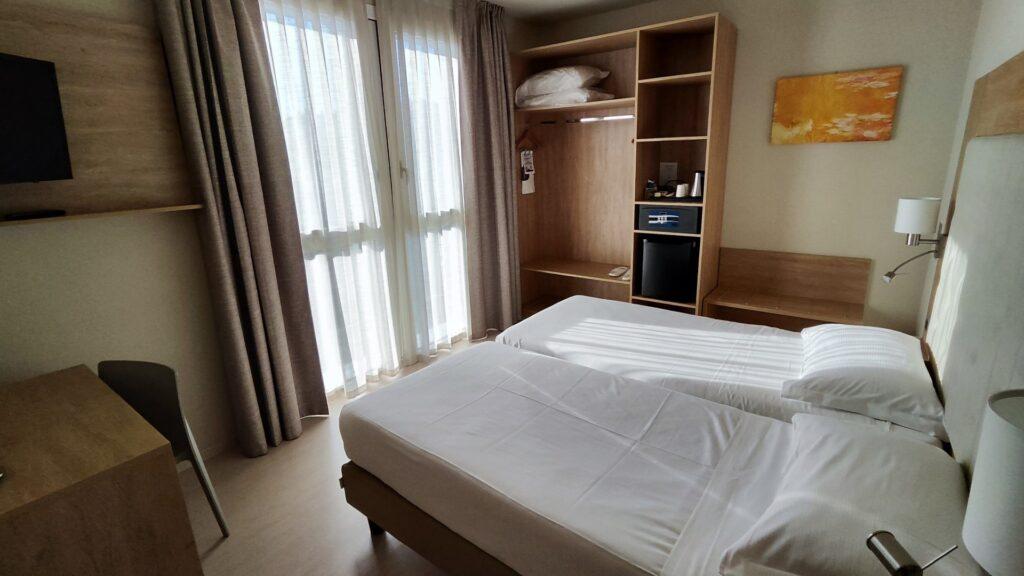 Habitación del Tower hotel — Busto Arsizio