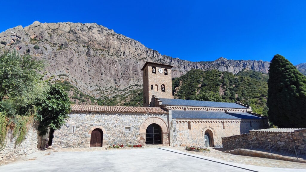 Real Monasterio de Santa María de Alaón en Sopeira
